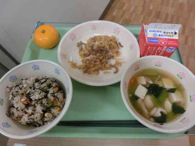 kyusyoku251203　１