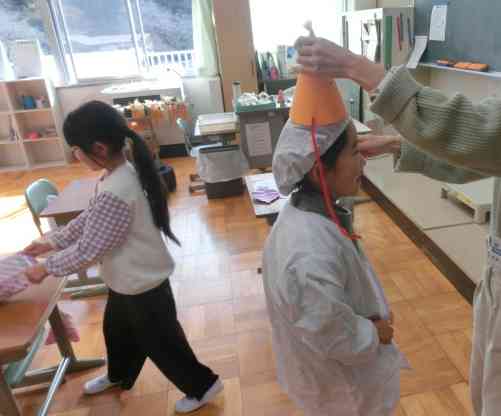 kyusyoku251205　２