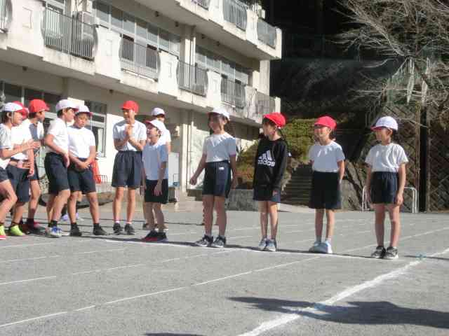 kyusyoku251211　２