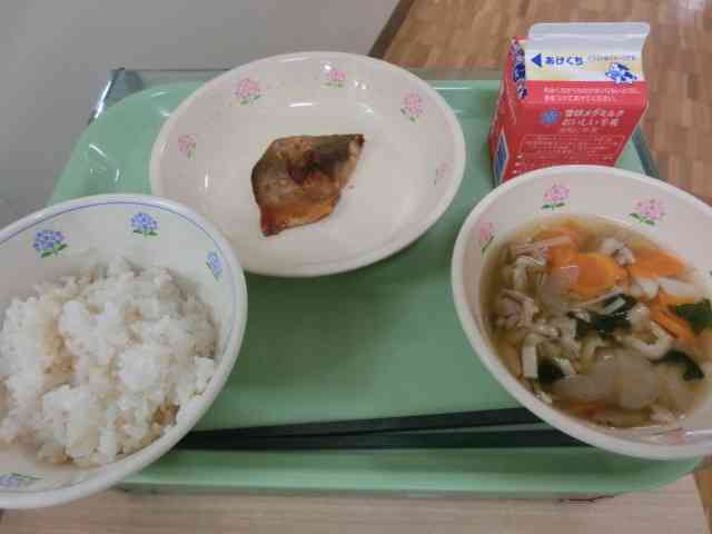 KYUSYOKU260925
